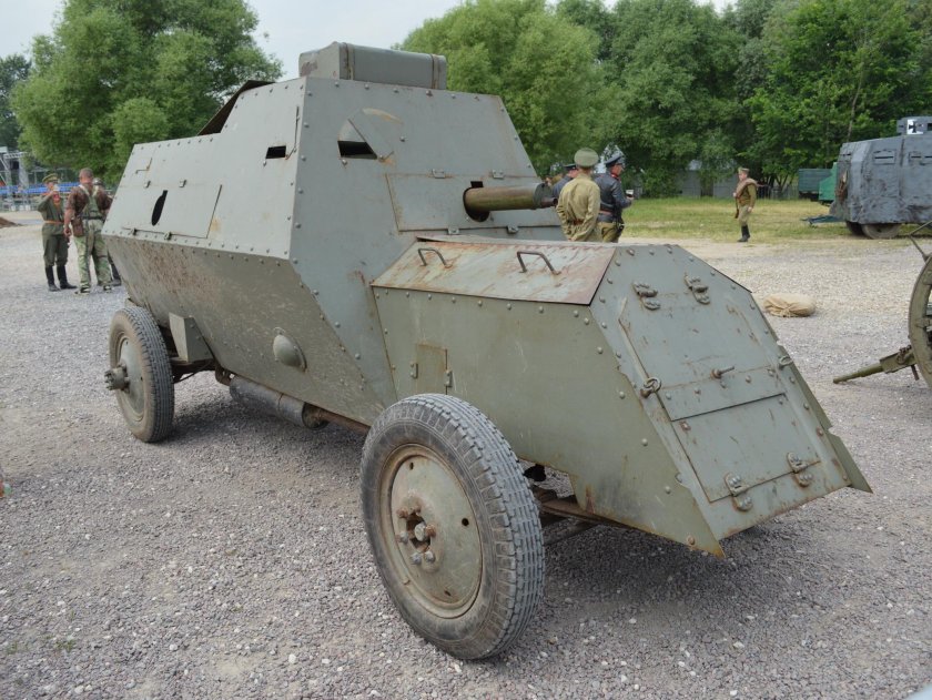 Броневик Руссо-Балт