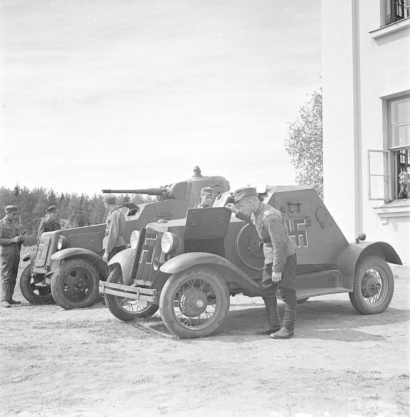 Ба10 броневик