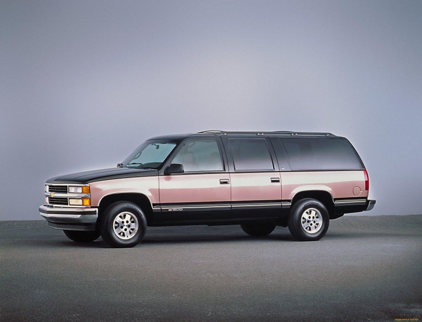 Chevrolet Субурбан 1995