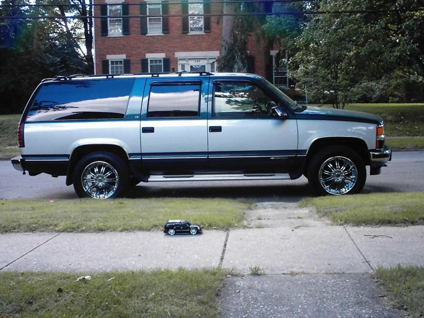 Chevrolet Suburban 1995