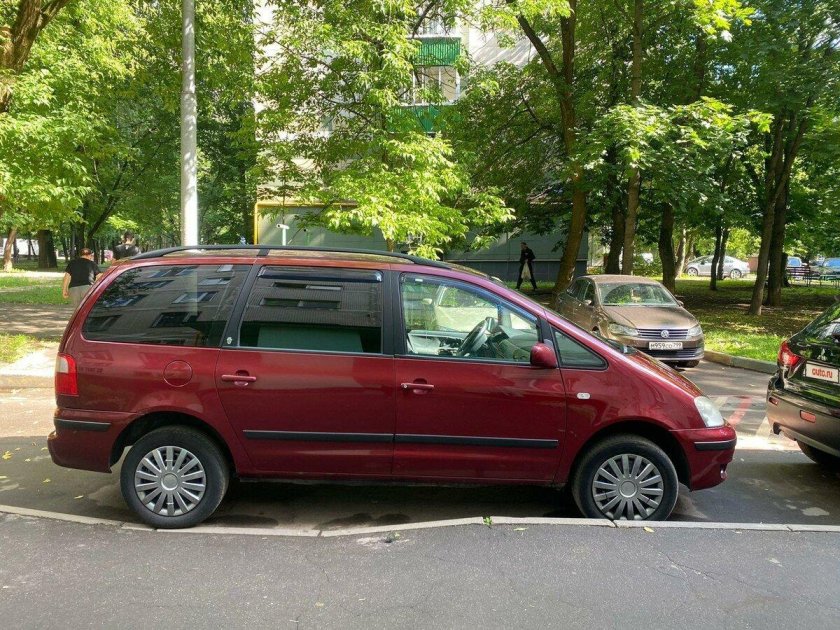 Минивэн Форд галакси