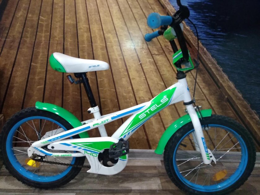 Stels Pilot 140