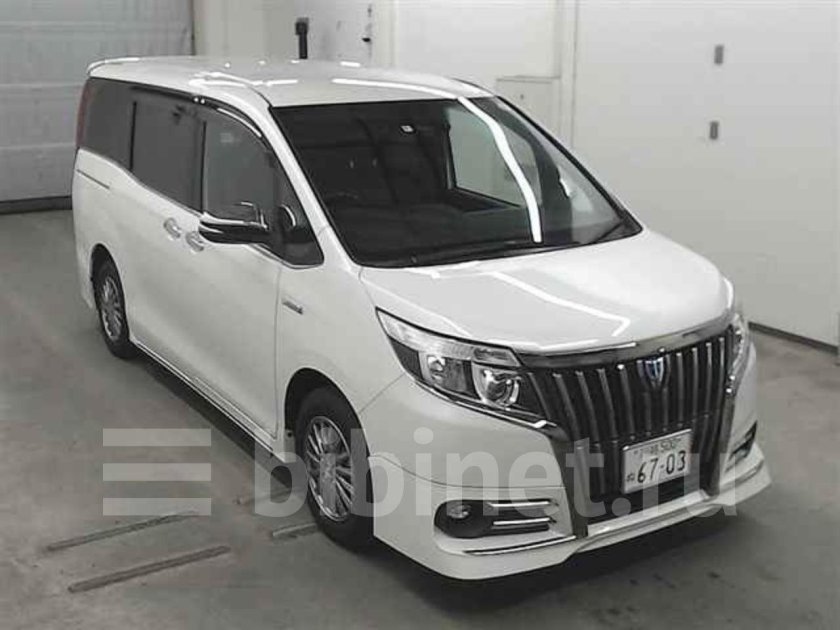 Тойота Ноах гибрид