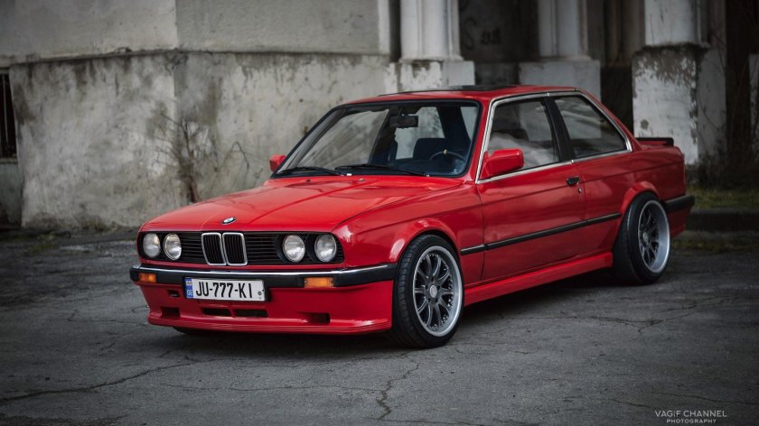 BMW e30 m-Tech 2