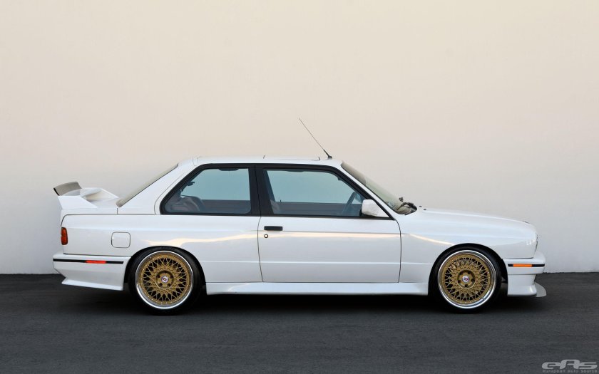 BMW m3 e30 White