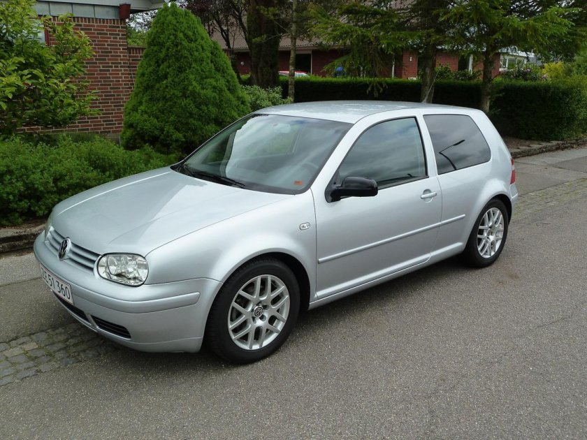 Volkswagen Golf 4 GTI