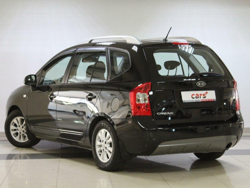 Киа каренс 2011