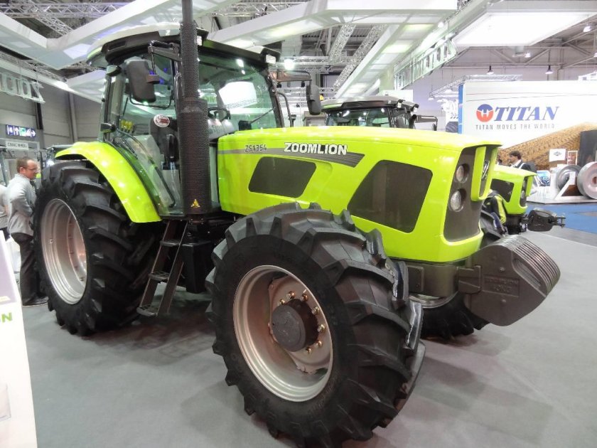 Трактор Zoomlion rs1304