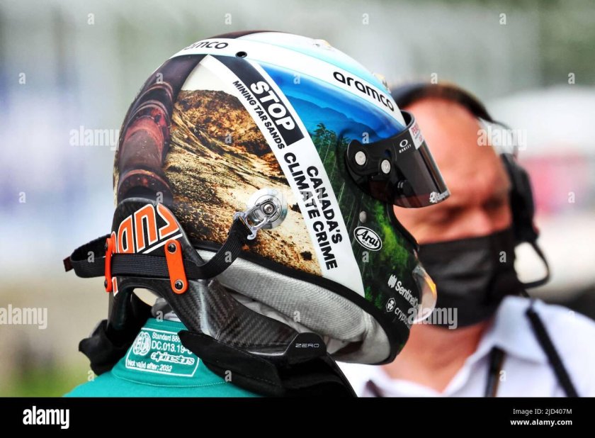 Шлем Феттеля