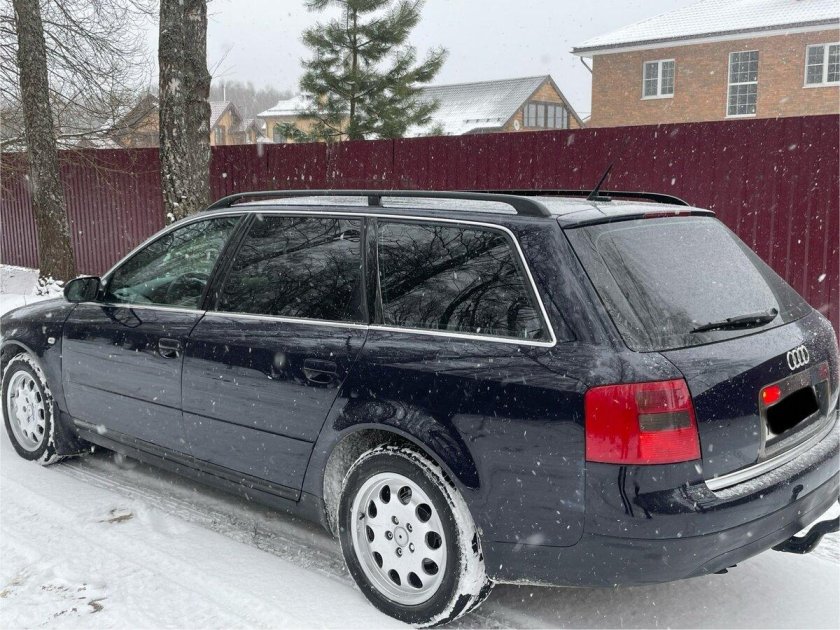 Ауди универсал 2001