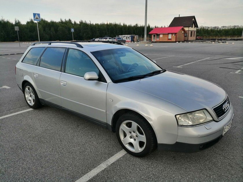Audi универсал 2000