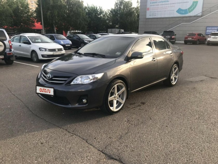 Toyota Corolla e150 r17