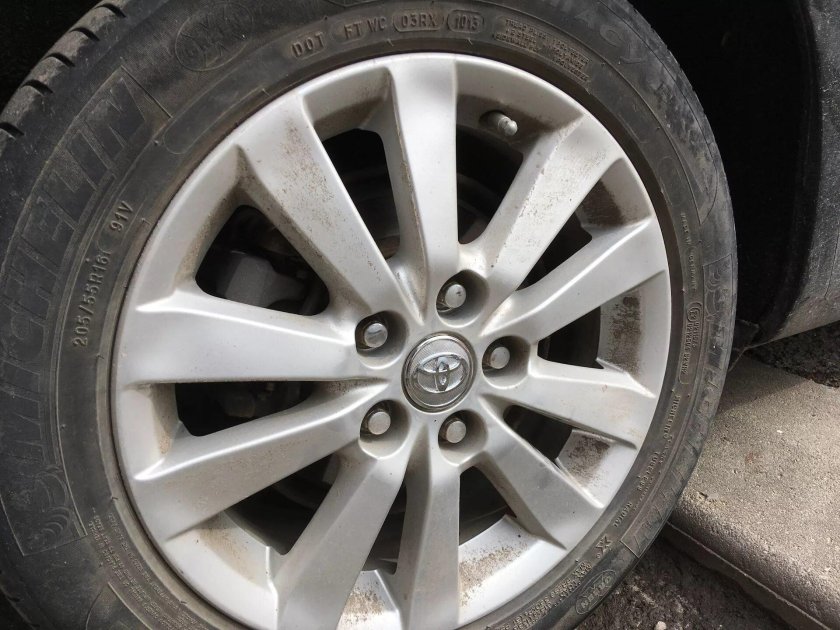 Тойота Королла 120 на литье