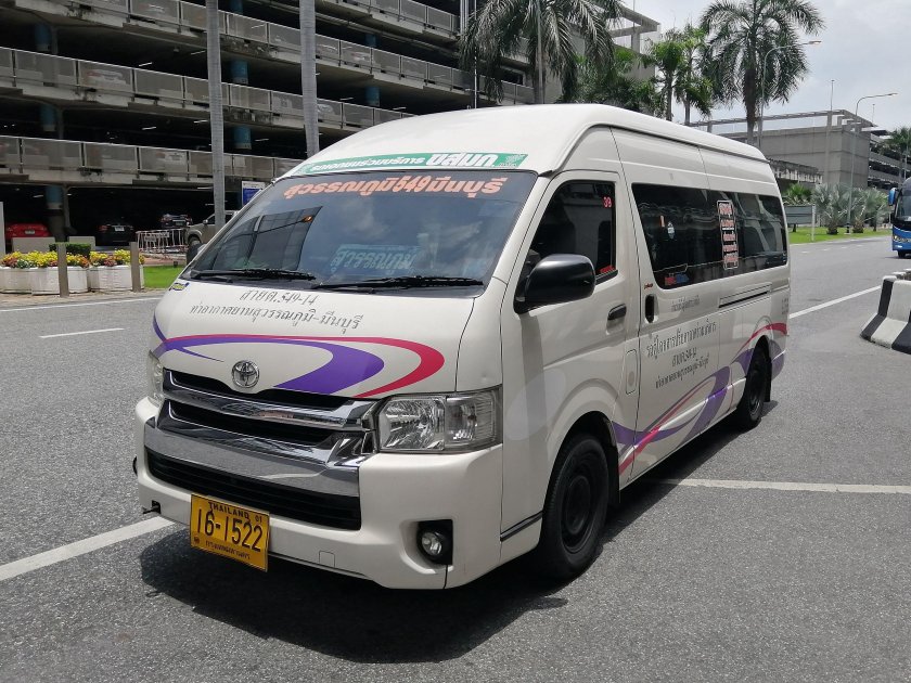 Toyota commuter thailand