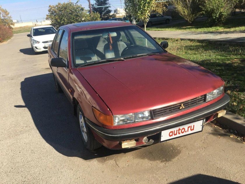 Мицубиси Лансер 1989