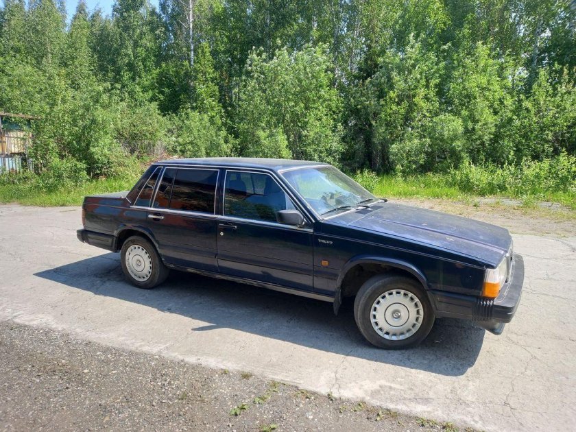 Volvo 240 Limousine