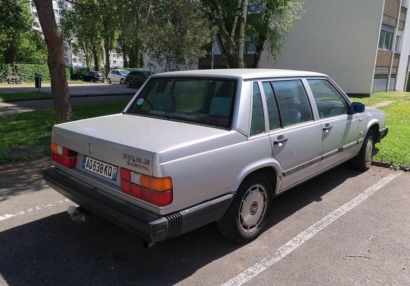 Вольво 740 GLE