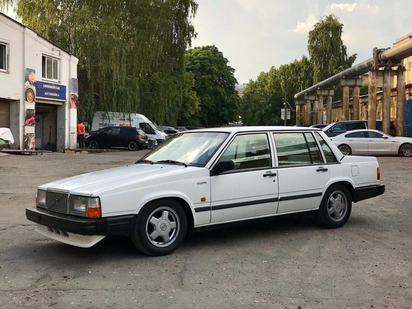 Volvo 740 1989