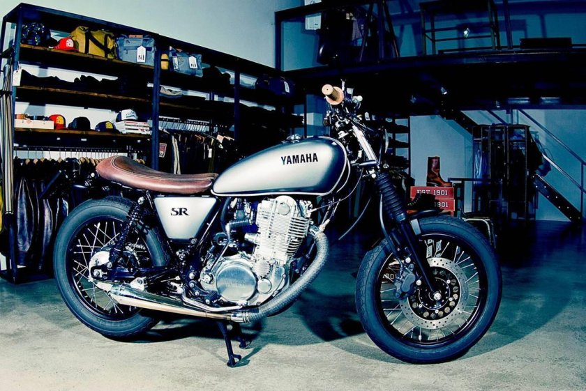Yamaha sr400