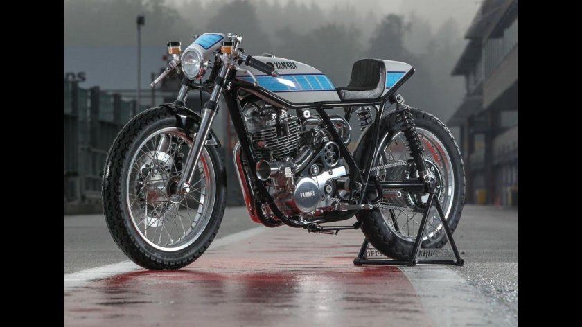 Yamaha sr400