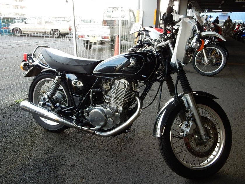 Yamaha SR