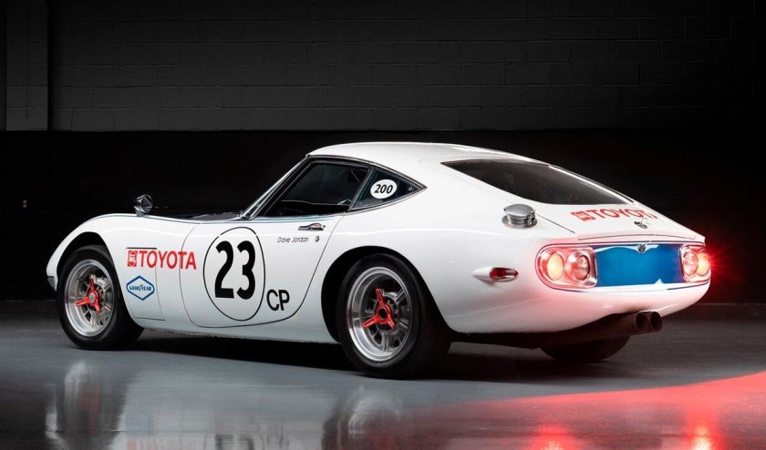 Toyota 2000gt