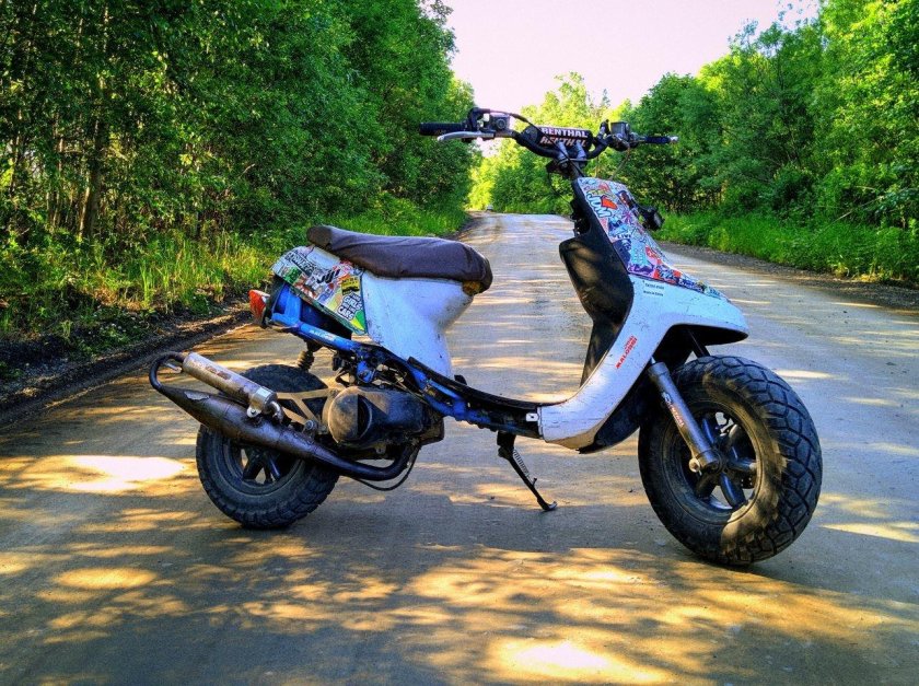 Yamaha jog Aprio стант