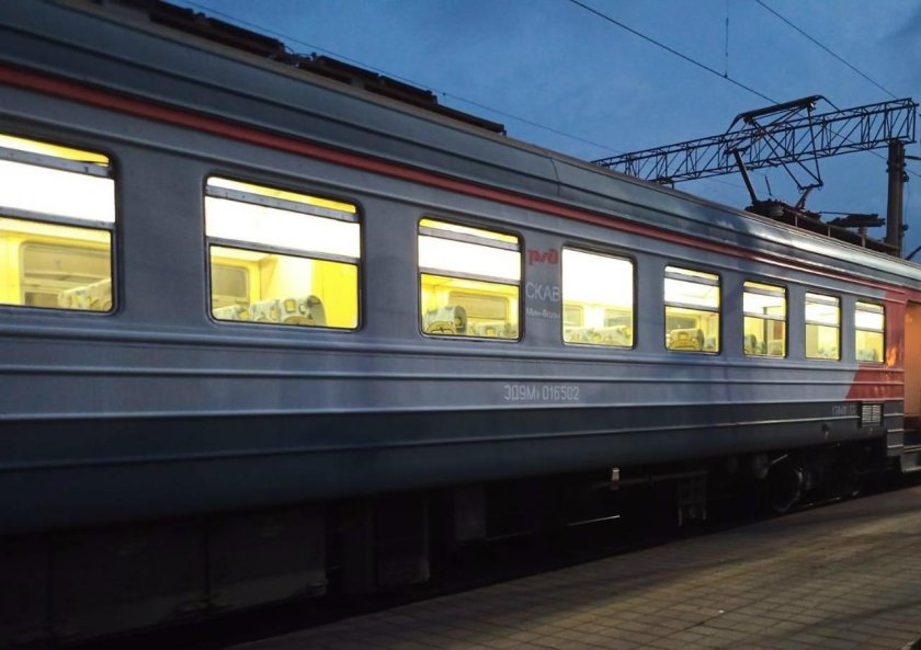 Вагон поезда