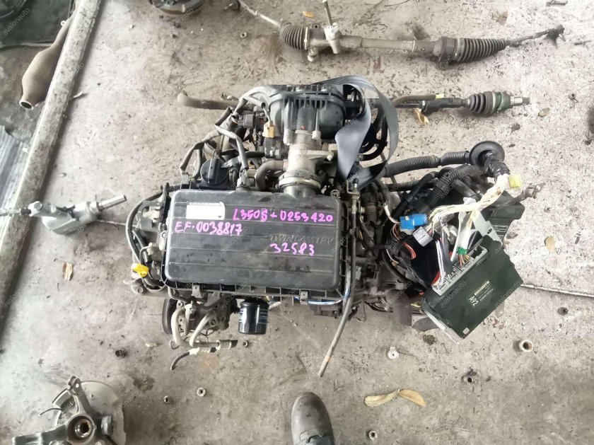 Номер двигателя Дайхатсу танто