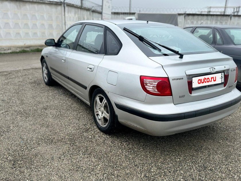 2005 hyundai elantra