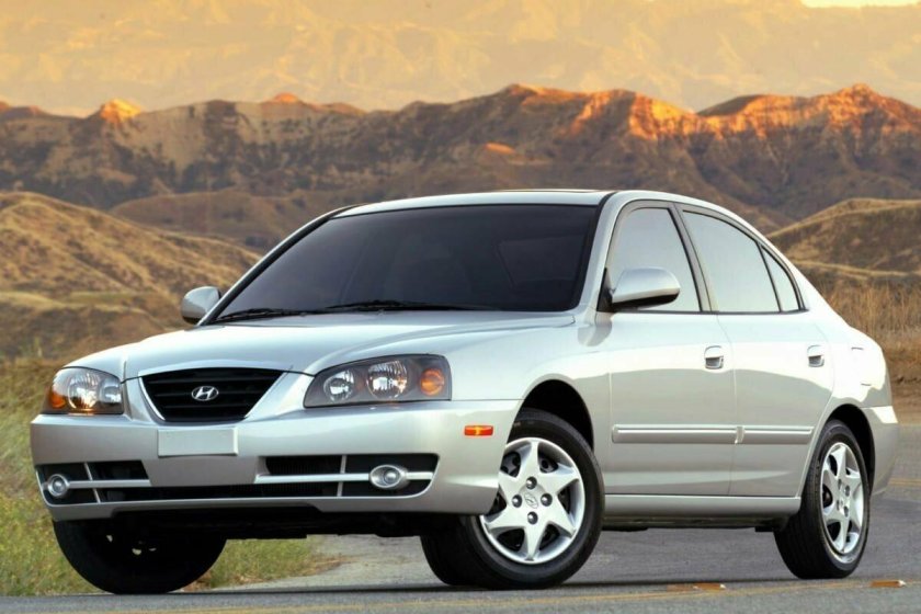 Hyundai Elantra 2003