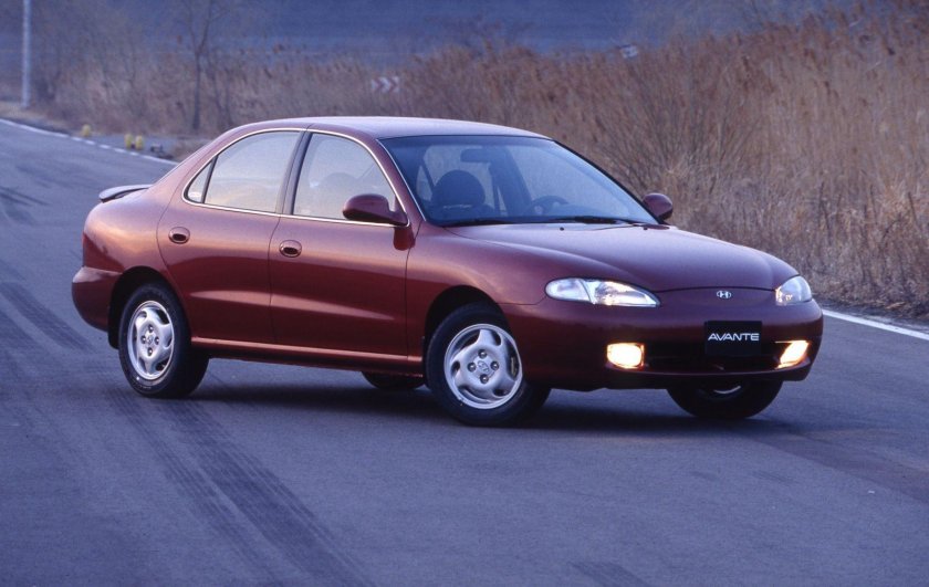 Hyundai Avante II, 1995