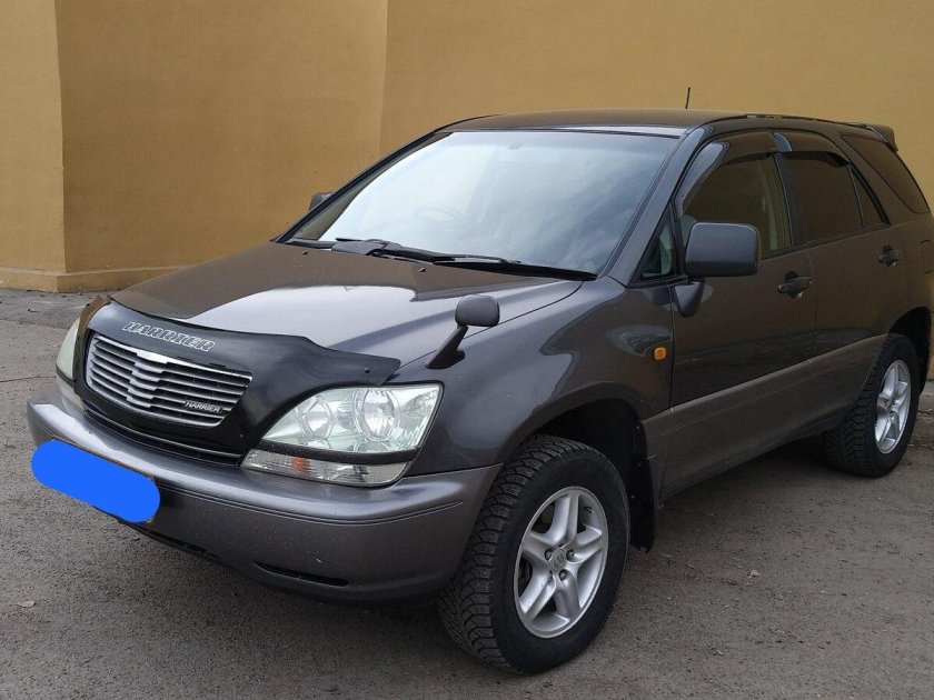 Toyota Harrier 2000 года