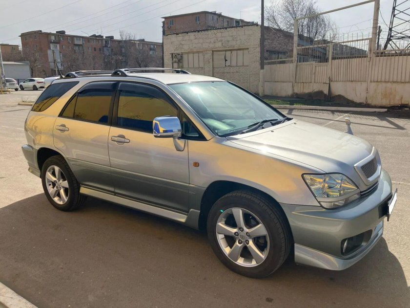 Toyota harrier 2002