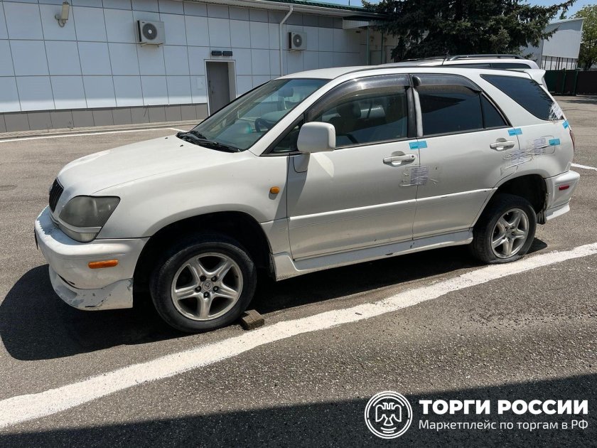 Toyota Harrier 1999