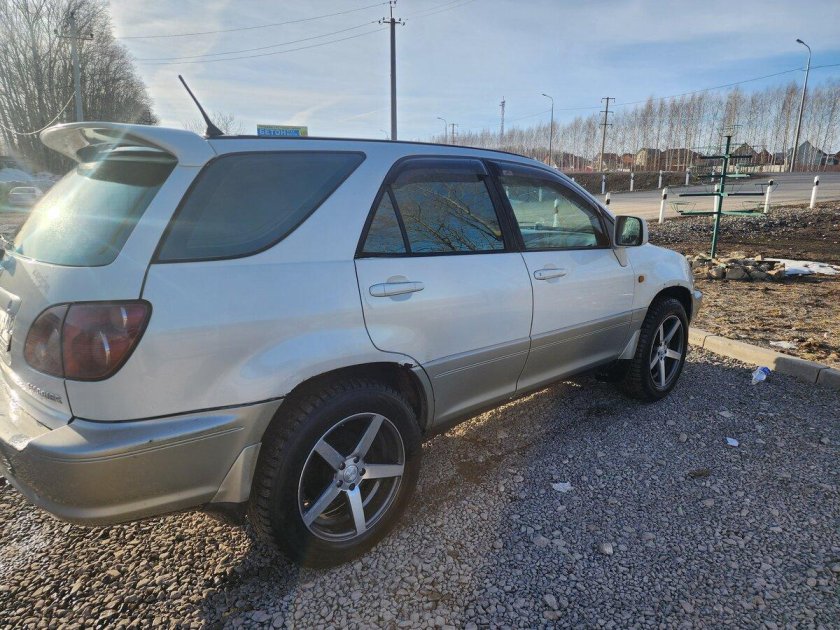 Тойота харриер 1998