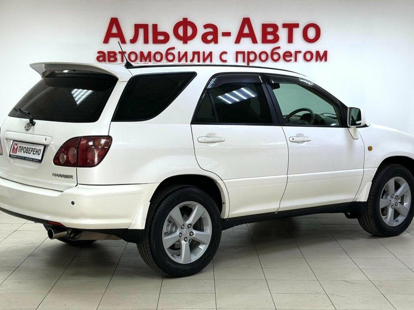 Toyota Harrier i (xu10)