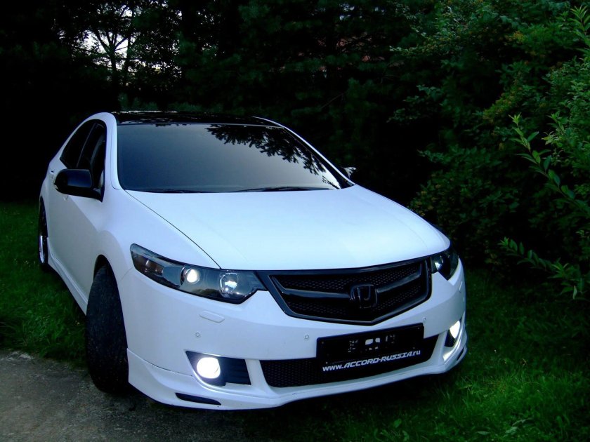 Honda Accord 2008 белая