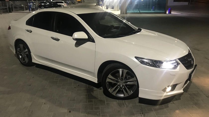 Honda Accord 8 белый