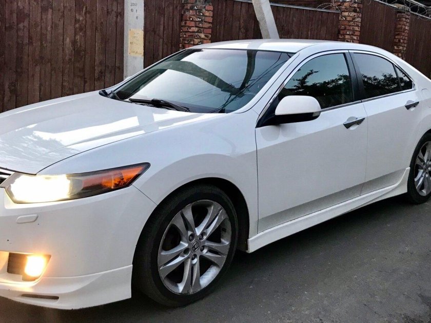 Honda Accord 2008 белая