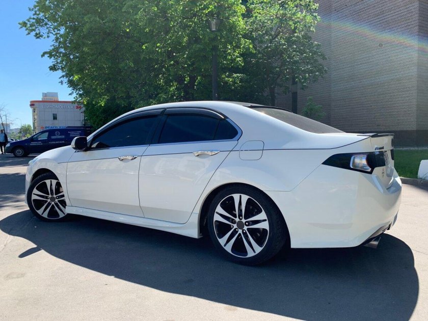 Honda Accord 2008 белая