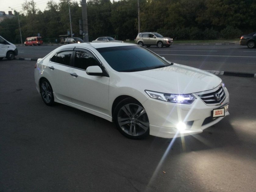 Honda Accord 8 белый