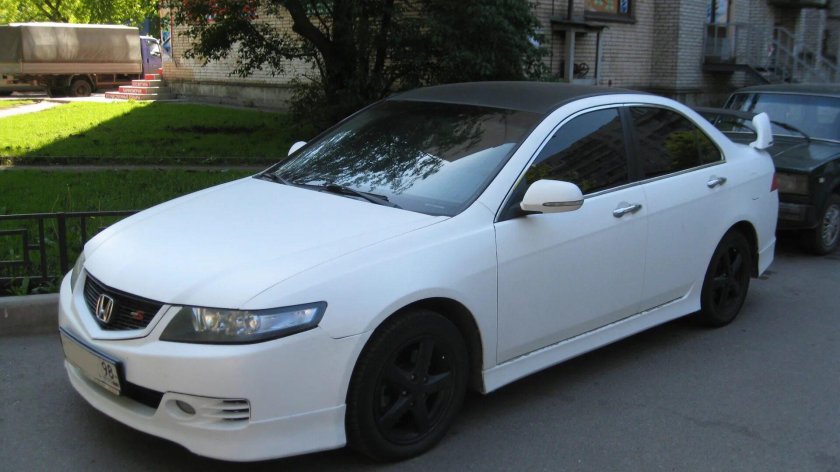 Honda Accord 7 White