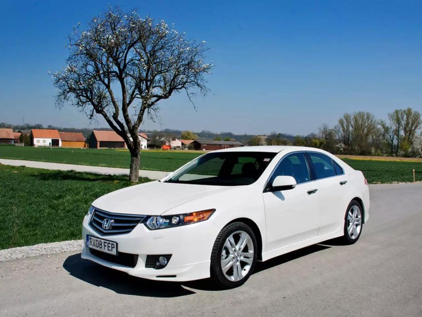 Honda Accord 2008 белая