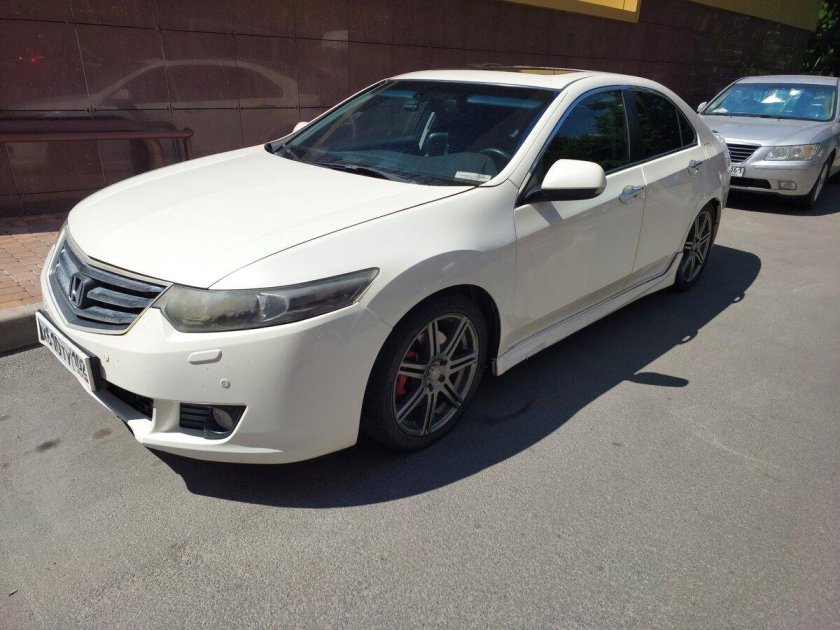 Хонда аккорд 2012 белый