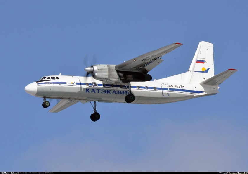 Самолет АН 24