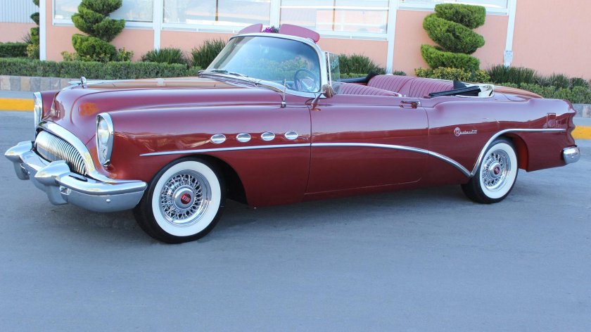 Buick Roadmaster 1954