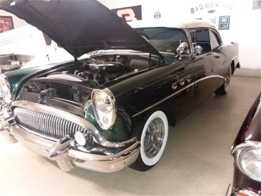 Buick roadmaster 1953