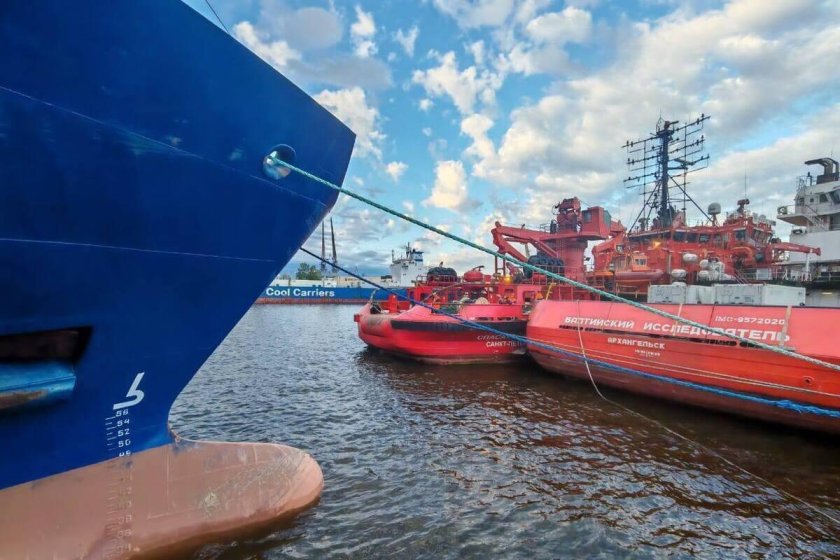 Аварийно-спасательное судно берингов пролив