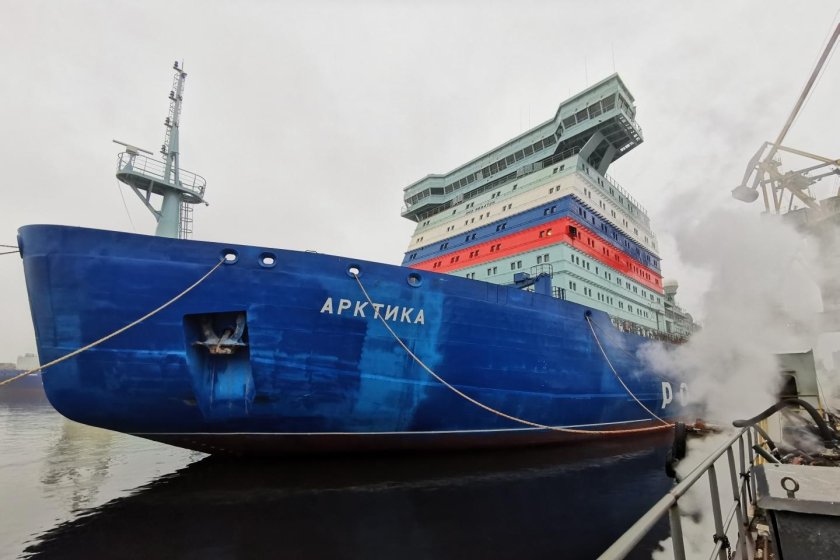 Ледокол Арктика 22220